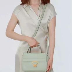 Borsa Donna a Mano COCCINELLE in Pelle linea Arlettis Medium Colore Celadon Green