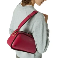 Borsa Donna a Spalla COCCINELLE in Pelle linea Maleta Calf Cocker Colore Nero