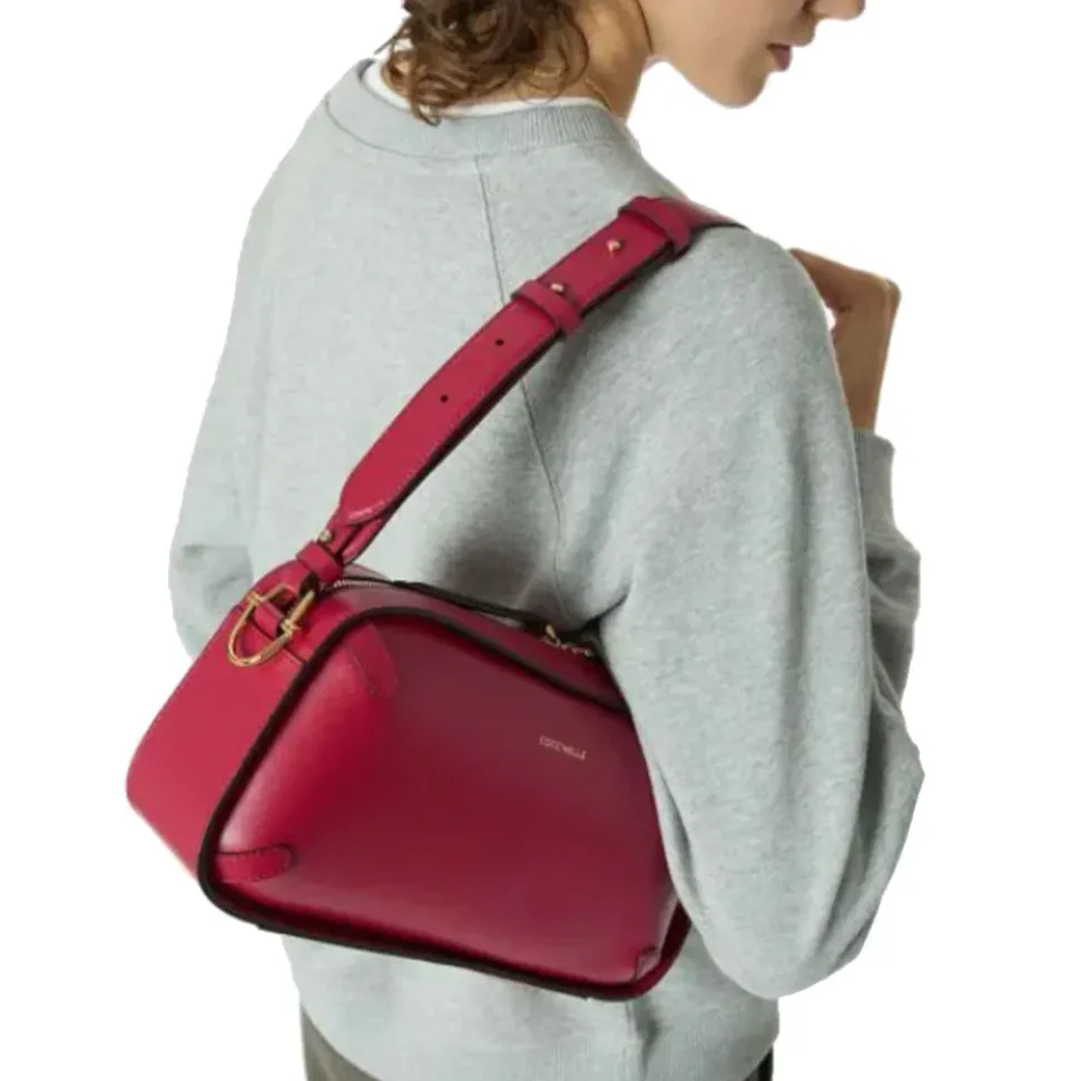 Borsa Donna a Spalla COCCINELLE in Pelle linea Maleta Calf Cocker Colore Nero