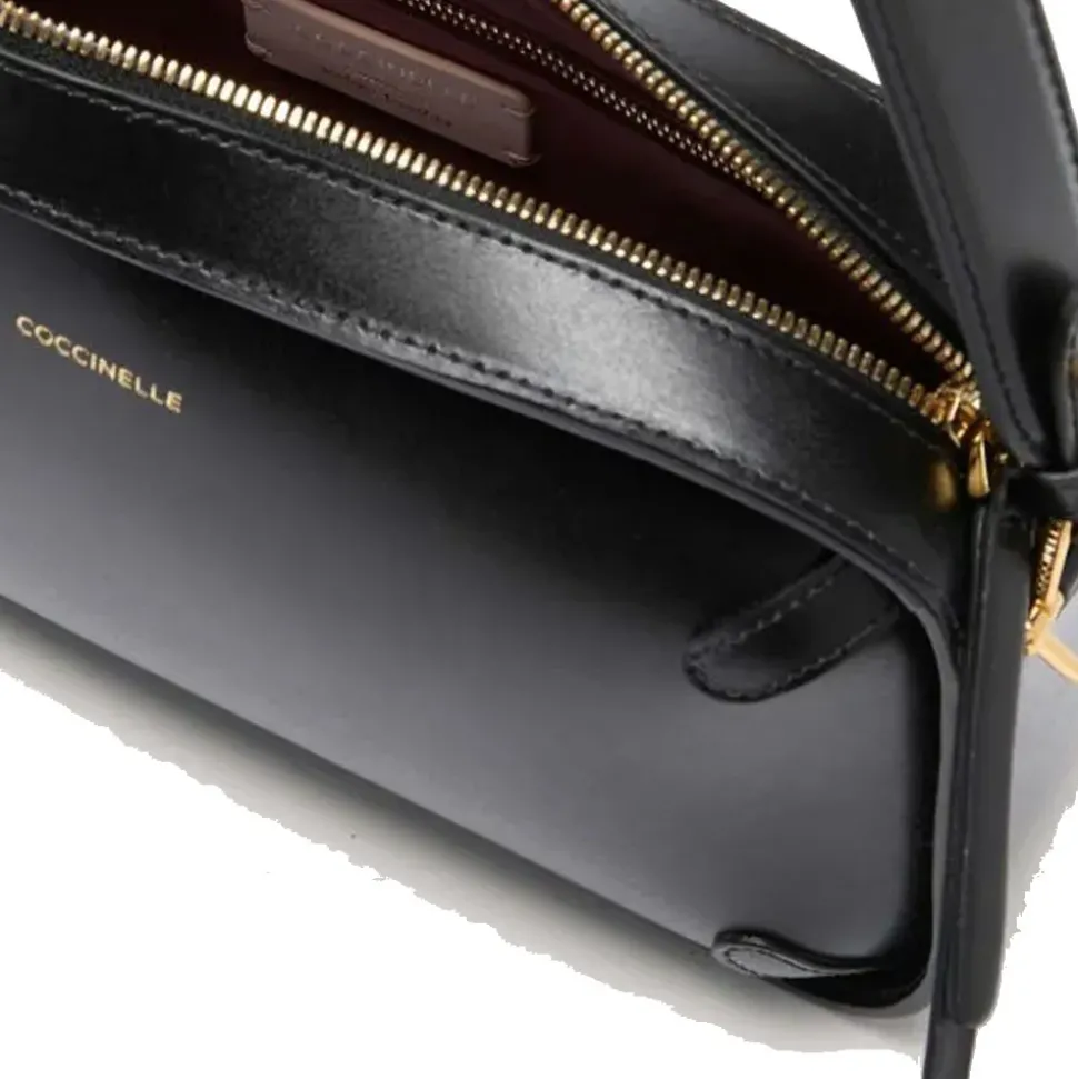 Borsa Donna a Spalla COCCINELLE in Pelle linea Maleta Calf Cocker Colore Nero