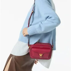 Borsa Donna a Tracolla COCCINELLE in Pelle Sangria linea Beat Soft Misura Media