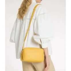 Borsa Donna a Tracolla COCCINELLE in Pelle Linea Malory colore Sangria