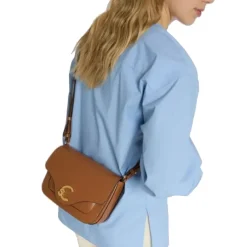 Borsa Donna a Tracolla COCCINELLE in Pelle linea C-Me Calf Cocker Small Colore Sangria