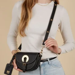 Borsa Donna a Tracolla LOVE MOSCHINO linea Logo Eyelet Nera