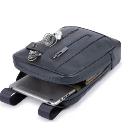 Borsello Organizzato Piquadro in Pelle Blu Porta iPad®10,5"/iPad 9,7" -  CA1816UB00 Linea Urban
