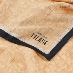 Foulard 90 x 90 cm 1A Classe Alviero Martini in Seta stampa Geo Classic e Nero 3290