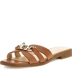 Scarpe Donna GUESS Ciabatte Linea Realla in Pelle Colore Tango